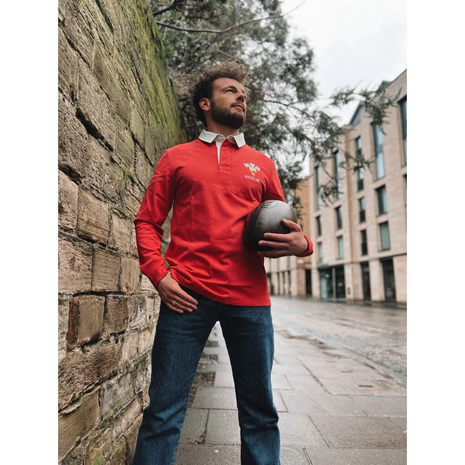 T-shirt Femme Col V XV Pays de Galles Rugby Sport Ballon Equipe T-shirt Femme Col V XV Pays de Galles Rugby Sport Ballon Equipe